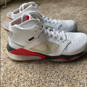 Nike Jordan Mars 270 Fire Red